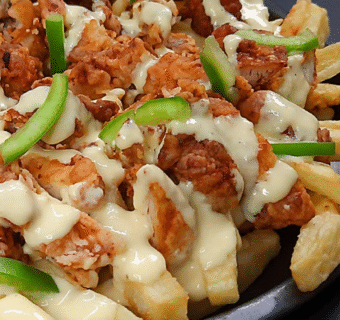 Loaed fries with chicken and cheese